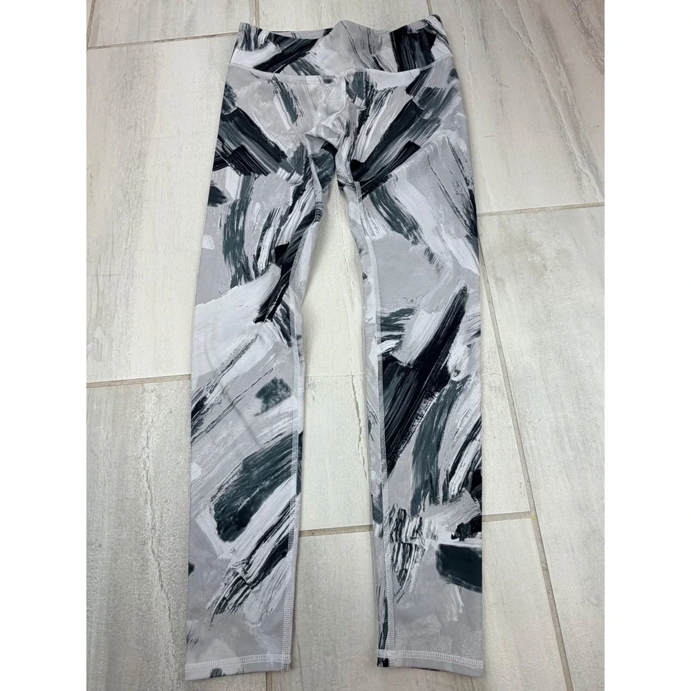 Alo Yoga Womens M Grey Black White Brushstroke Print Active Leggings RN87370